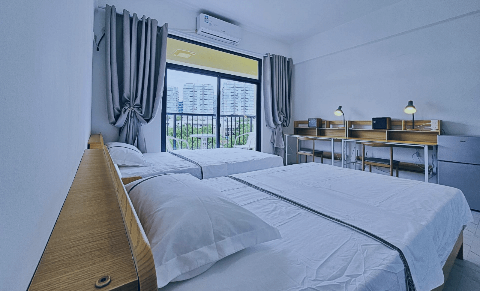 ドミトリーについて