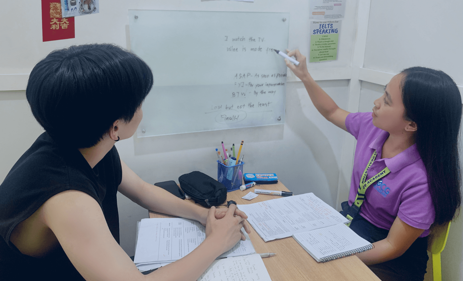 マンツーマン英語レッスン風景