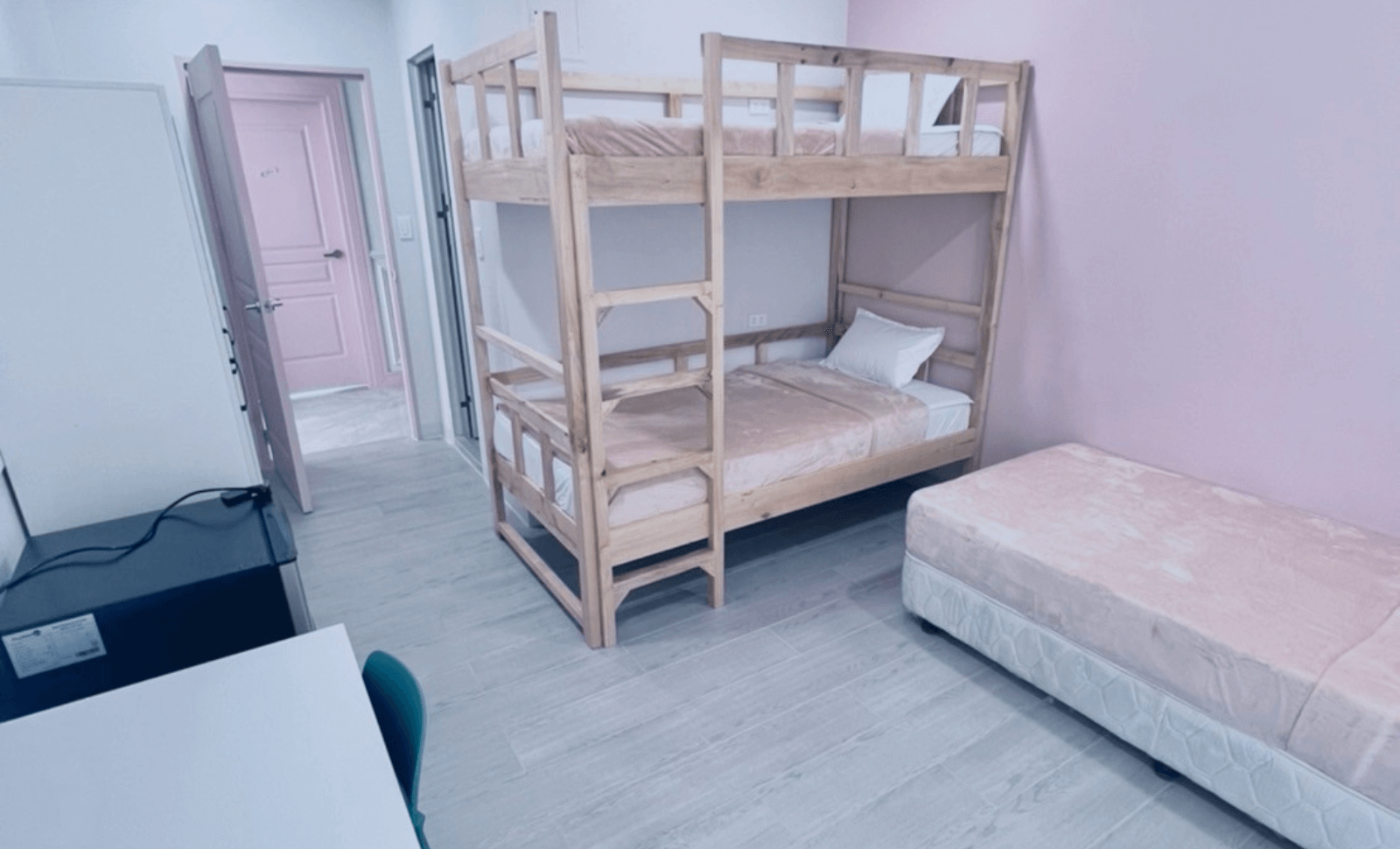 学内寮について